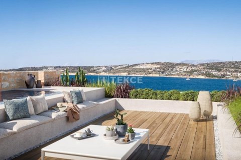 3+1 Apartment in Cesme, Turkey No. 17661 3