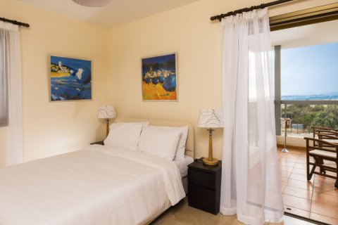 3 rooms Villa in Paphos, Cyprus No. 48192 5