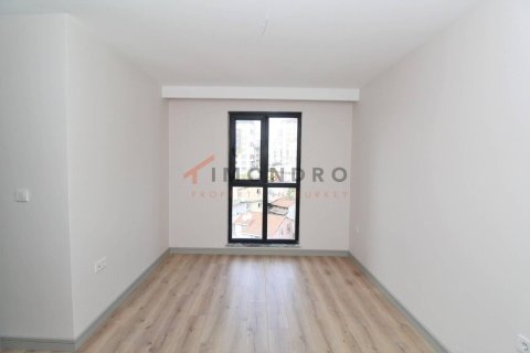 3+1 Apartment in Eyup, Turkey No. 17320 7