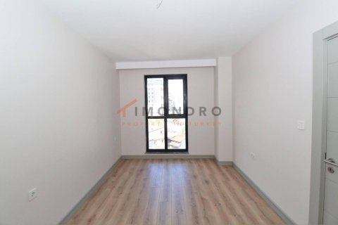 3+1 Apartment in Eyup, Turkey No. 17320 10