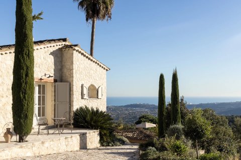 5 bedrooms Villa in La Colle-sur-Loup, France No. 72150 20