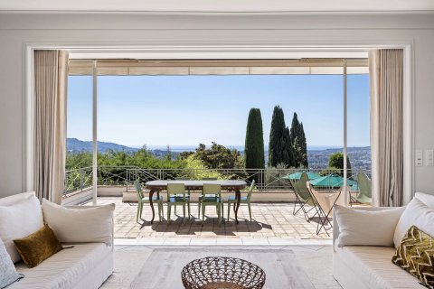 4 bedrooms Villa in Mougins, France No. 72149 4