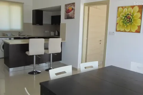 3 bedrooms Penthouse in Germasogeia, Cyprus No. 41435 16