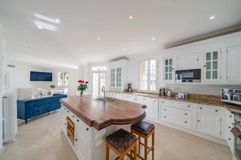 5 chambres Villa à Villefranche-sur-Mer, France No. 69220 9