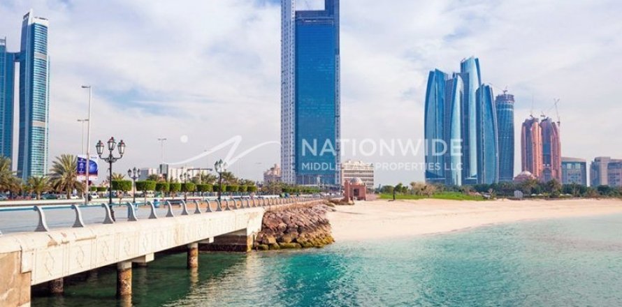 1767m² Land in Nareel Island, UAE No. 3768