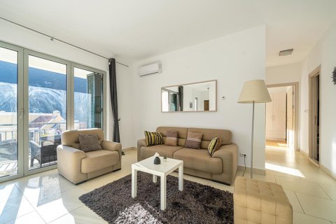 2 dormitorios Apartment en Kotor, Montenegro No. 66742 7