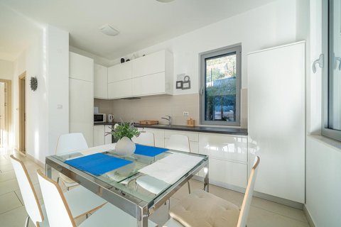 2 dormitorios Apartment en Kotor, Montenegro No. 66742 12