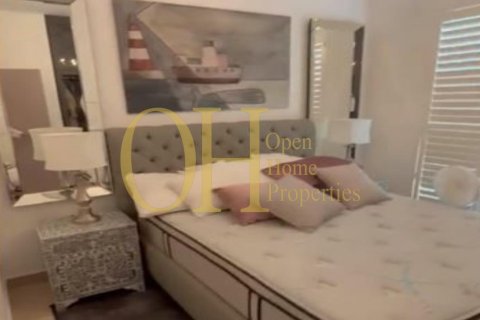 3 bedrooms Apartment on the Yas Island, UAE No. 8589 6