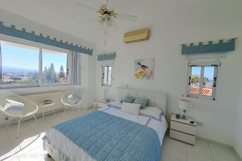 4 dormitorios House en Paphos, Cyprus No. 37255 18