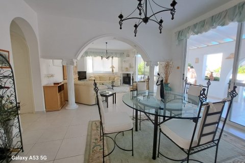 4 dormitorios House en Paphos, Cyprus No. 37255 7