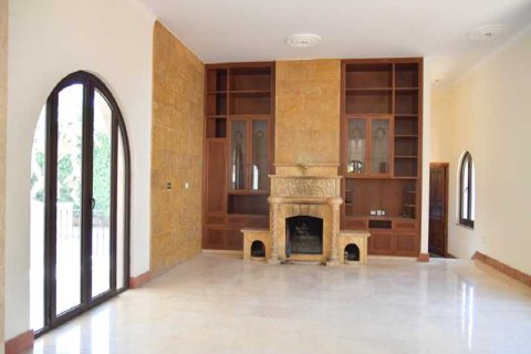 5 dormitorios Villa en Oroklini, Cyprus No. 75820 4