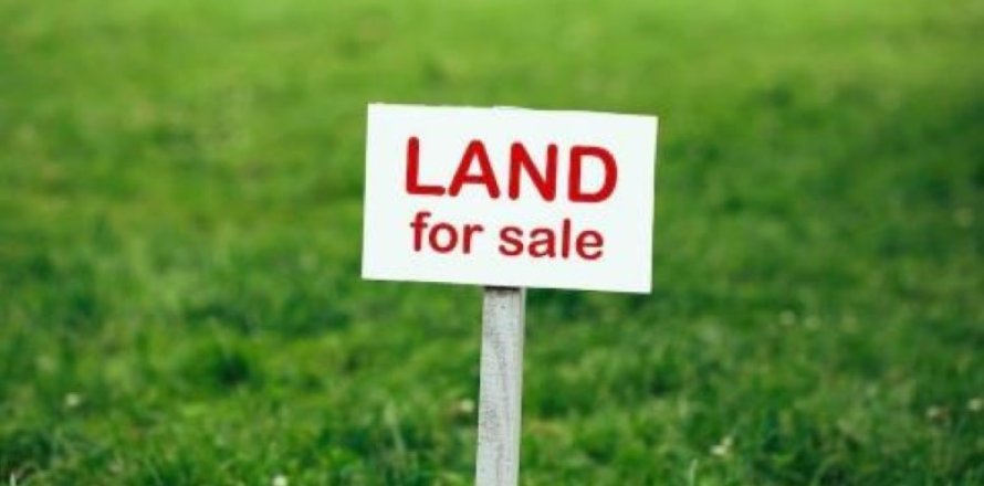 1790m² Land en Kalabaka, Greece No. 57066