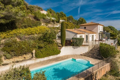 4 bedrooms Villa in Peymeinade, France No. 67262 5