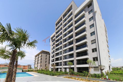 2+1 Apartment en Aksu, Turkey No. 17149 13