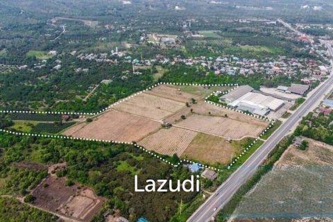 20 bedrooms Land in Chiang Mai, Thailand No. 2390 2