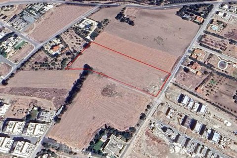 9171m² Land in Agia Marinouda, Cyprus No. 73428 1