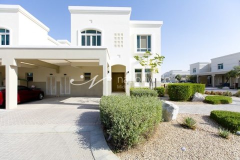 2 bedrooms Townhouse in Al Ghadeer, UAE No. 3278 1