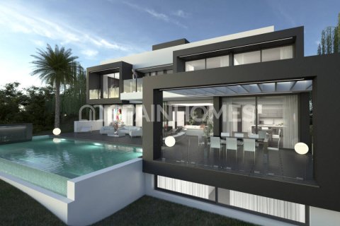 4 bedrooms Villa in Benalmadena, Spain No. 25710 13