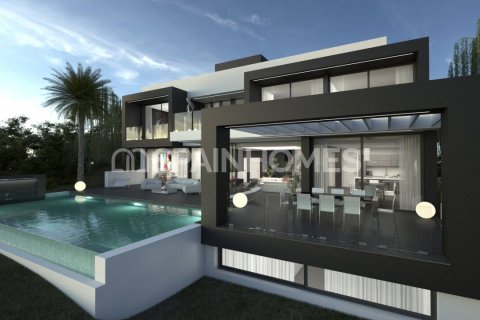 4 bedrooms Villa in Benalmadena, Spain No. 25710 12