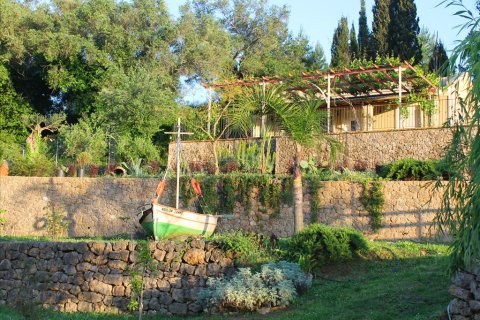 635m² Villa à Corfu, Greece No. 60406 11