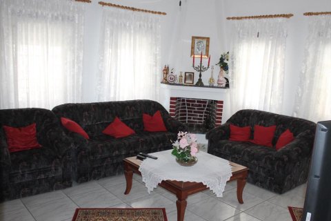 4 dormitorios House en Katerini, Greece No. 58577 3