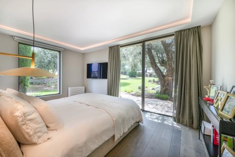 6 bedrooms Villa in Mougins, France No. 67219 10