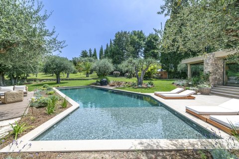 6 bedrooms Villa in Mougins, France No. 67219 1