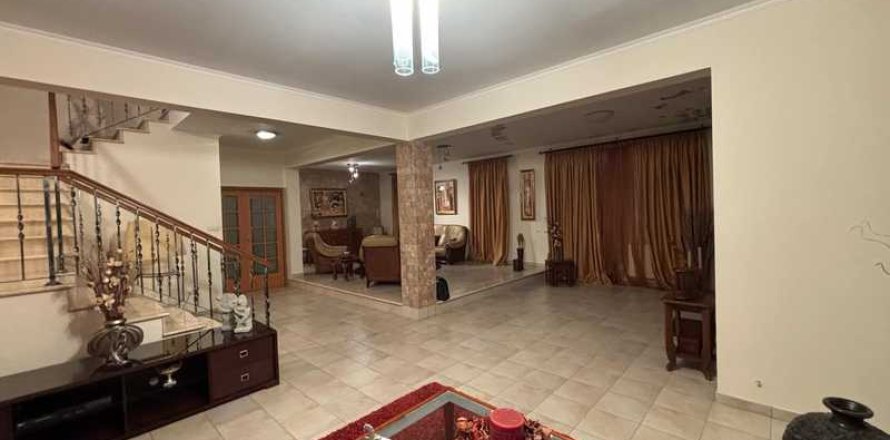 4 dormitorios House en Livadia, Cyprus No. 72207