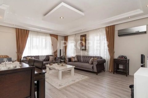 4 rooms Appartement à Muratpasa, Turkey No. 11355 17