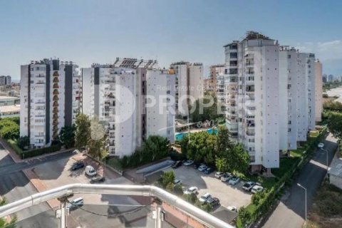 Квартира с 4 комнатами в Муратпаша, Турция №11355 1