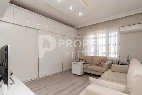 4 rooms Appartement à Muratpasa, Turkey No. 11355 10