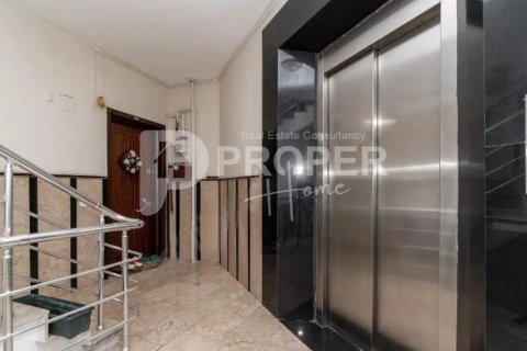 4 rooms Appartement à Muratpasa, Turkey No. 11355 24