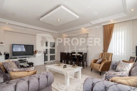 4 rooms Appartement à Muratpasa, Turkey No. 11355 3