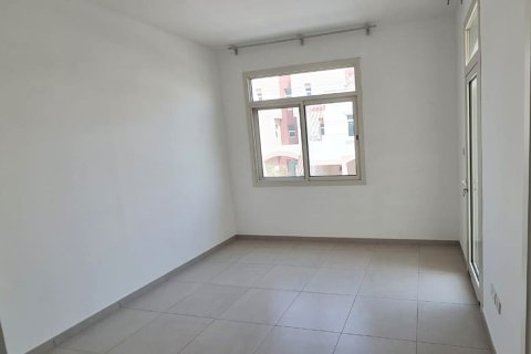 2 bedrooms Apartment in Al Ghadeer, UAE No. 6137 6