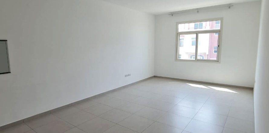 2 bedrooms Apartment in Al Ghadeer, UAE No. 6137