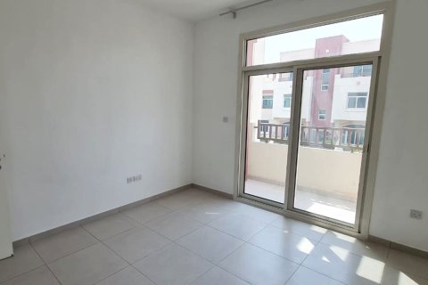 2 bedrooms Apartment in Al Ghadeer, UAE No. 6137 4