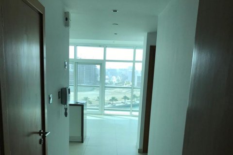 1 bedroom Apartment in Al Raha Beach, UAE No. 6135 6