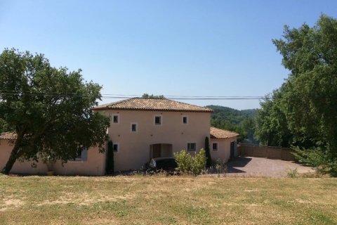 6 dormitorios Villa en La Garde-Freinet, France No. 75931 24