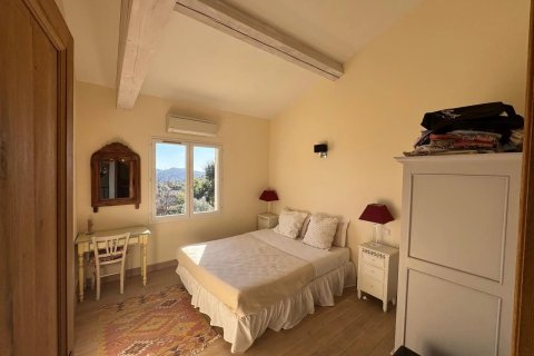 6 dormitorios Villa en La Garde-Freinet, France No. 75931 21