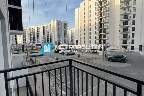 2 bedrooms Apartment on the Yas Island, UAE No. 47024 3