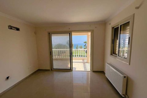 5 dormitorios House en Paralimni, Cyprus No. 73698 16