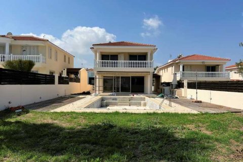 5 dormitorios House en Paralimni, Cyprus No. 73698 4