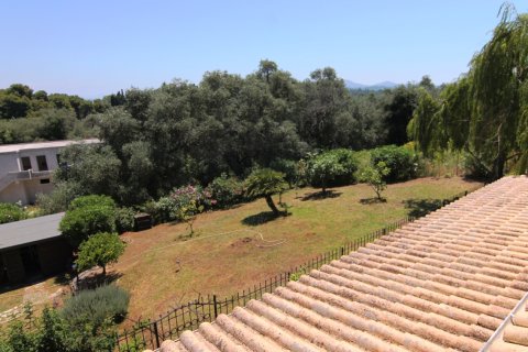 4 bedrooms Villa in Corfu, Greece No. 47262 3