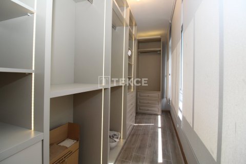 4+1 Apartment in Ankara, Turkey No. 14016 29