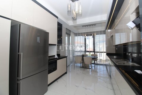 4+1 Apartment en Ankara, Turkey No. 14016 2