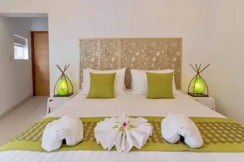 5 bedrooms Villa on the Chaweng Beach, Thailand No. 3108 14