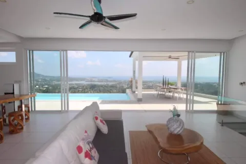 5 bedrooms Villa on the Chaweng Beach, Thailand No. 3108 4