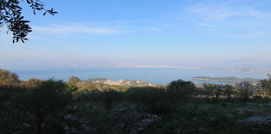 22000m² Land à Corfu, Greece No. 57803