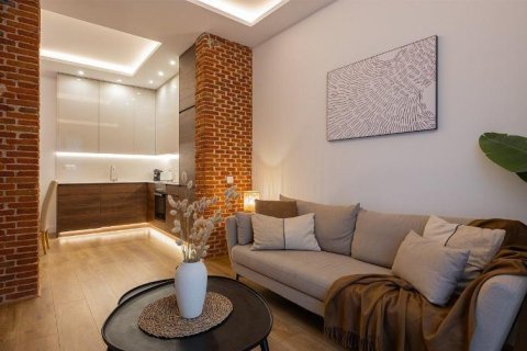 3 bedrooms Apartment in Madrid, Spain No. 27503 23