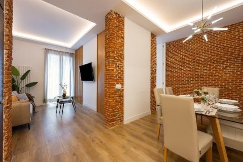 3 dormitorios Apartment en Madrid, Spain No. 27503 22